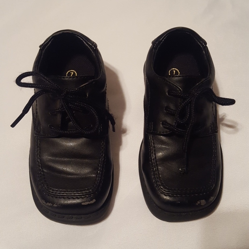 Size 7 toddler dress shoes